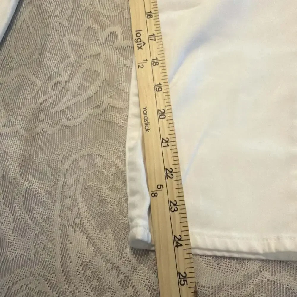 Chico's the NO-Stain SO Slimming Girlfriend Ankle-White Cottagecore 31/24